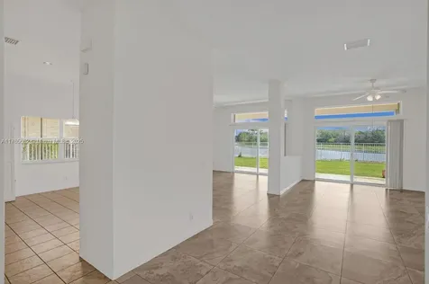 4275 Laurel Ridge Circle Weston FL 33331