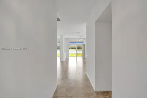 4275 Laurel Ridge Circle Weston FL 33331