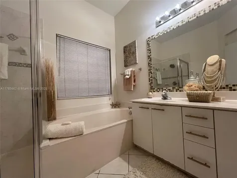 4275 Laurel Ridge Circle Weston FL 33331