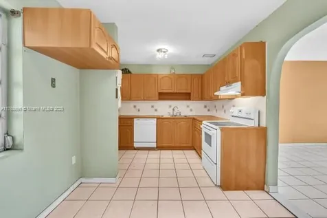 2941 NW 69th Terrace Miami FL 33147