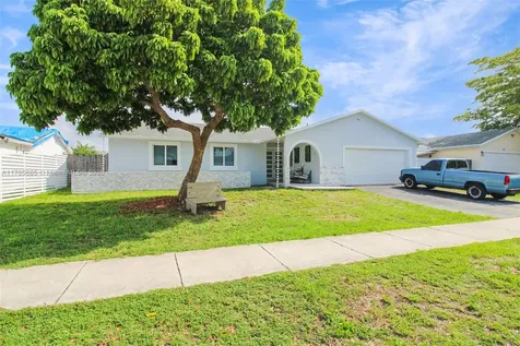 13227 SW 262nd Street Homestead FL 33032