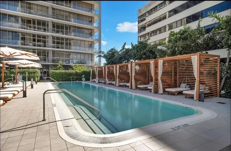 2678 Tigertail Miami FL 33133