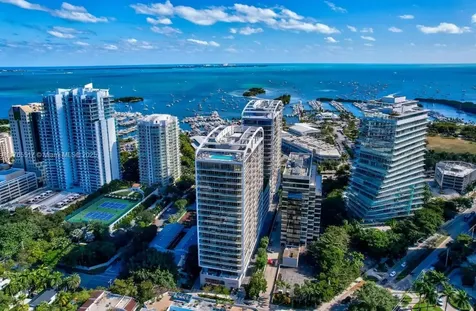2678 Tigertail Miami FL 33133