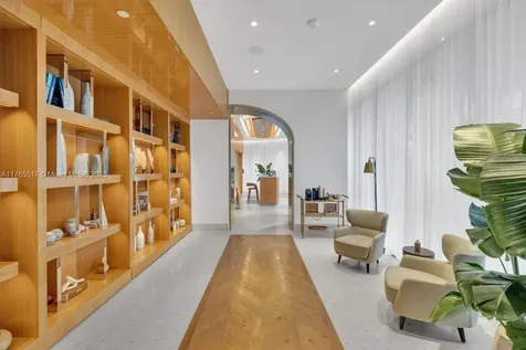 2678 Tigertail Miami FL 33133
