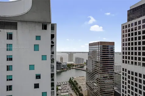55 SE 6th Street Miami FL 33131