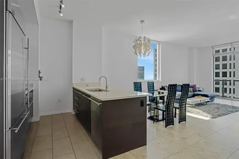 55 SE 6th Street Miami FL 33131