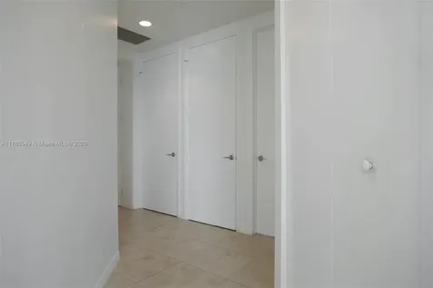 55 SE 6th Street Miami FL 33131