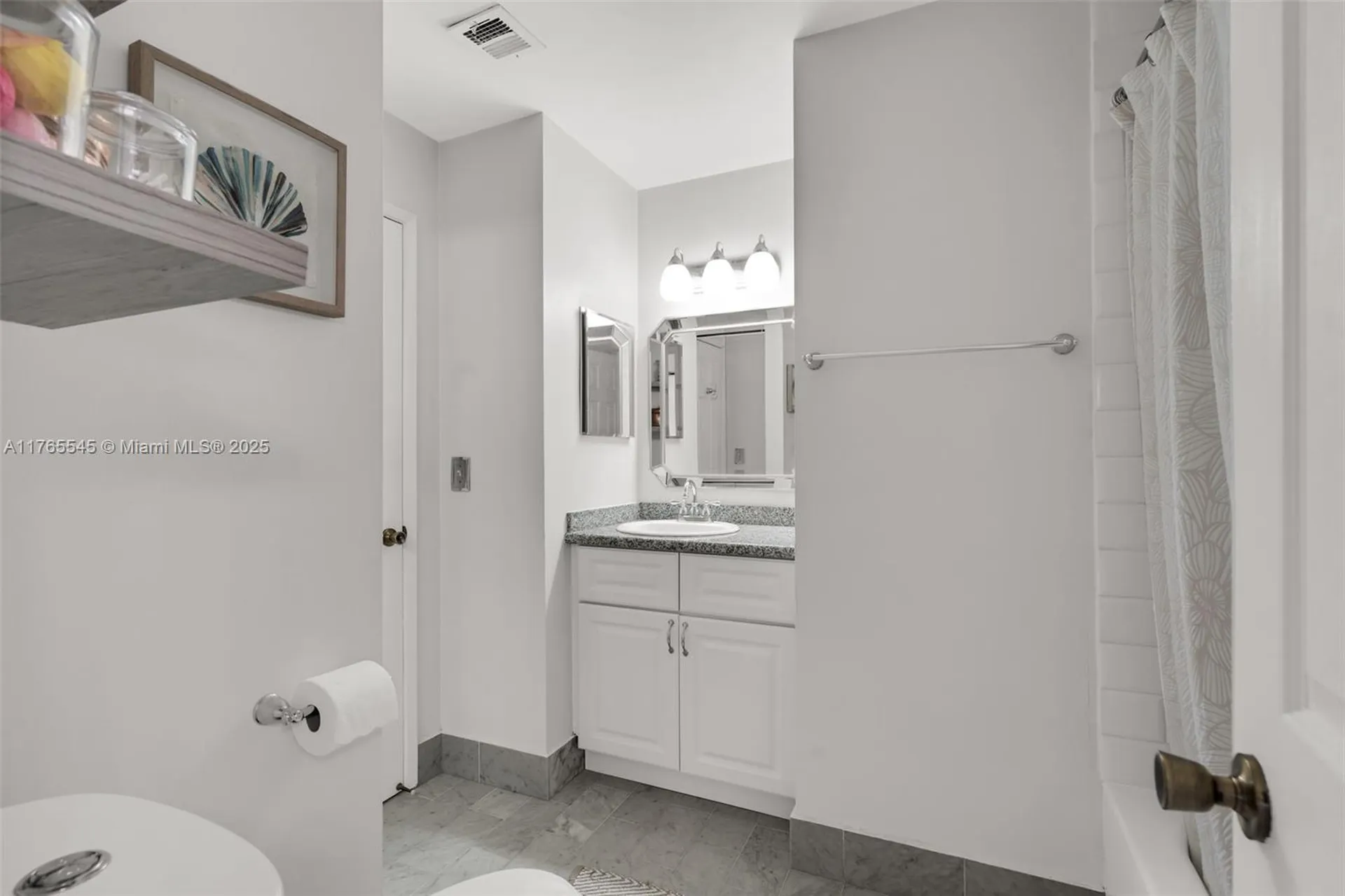 1652 N 14th Terrace Hollywood FL 33020