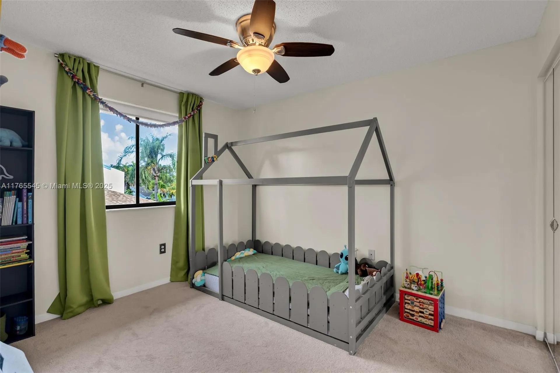 1652 N 14th Terrace Hollywood FL 33020