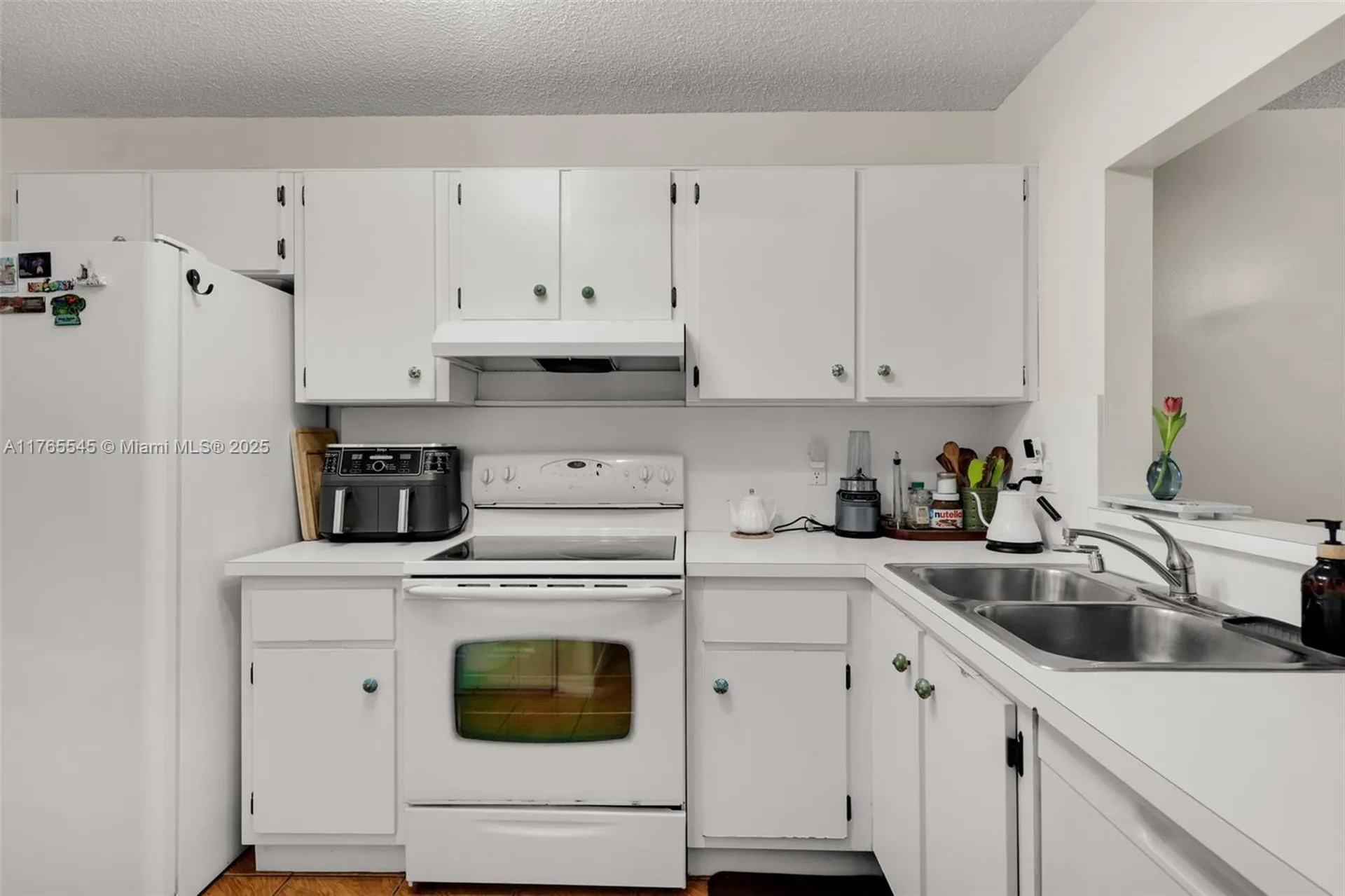 1652 N 14th Terrace Hollywood FL 33020