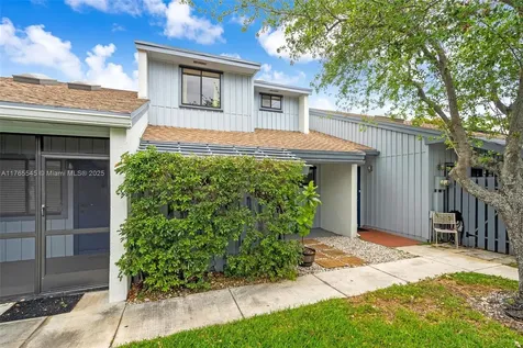 1652 N 14th Terrace Hollywood FL 33020