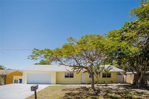 2212 NE 21st Avenue Jensen Beach FL 34957