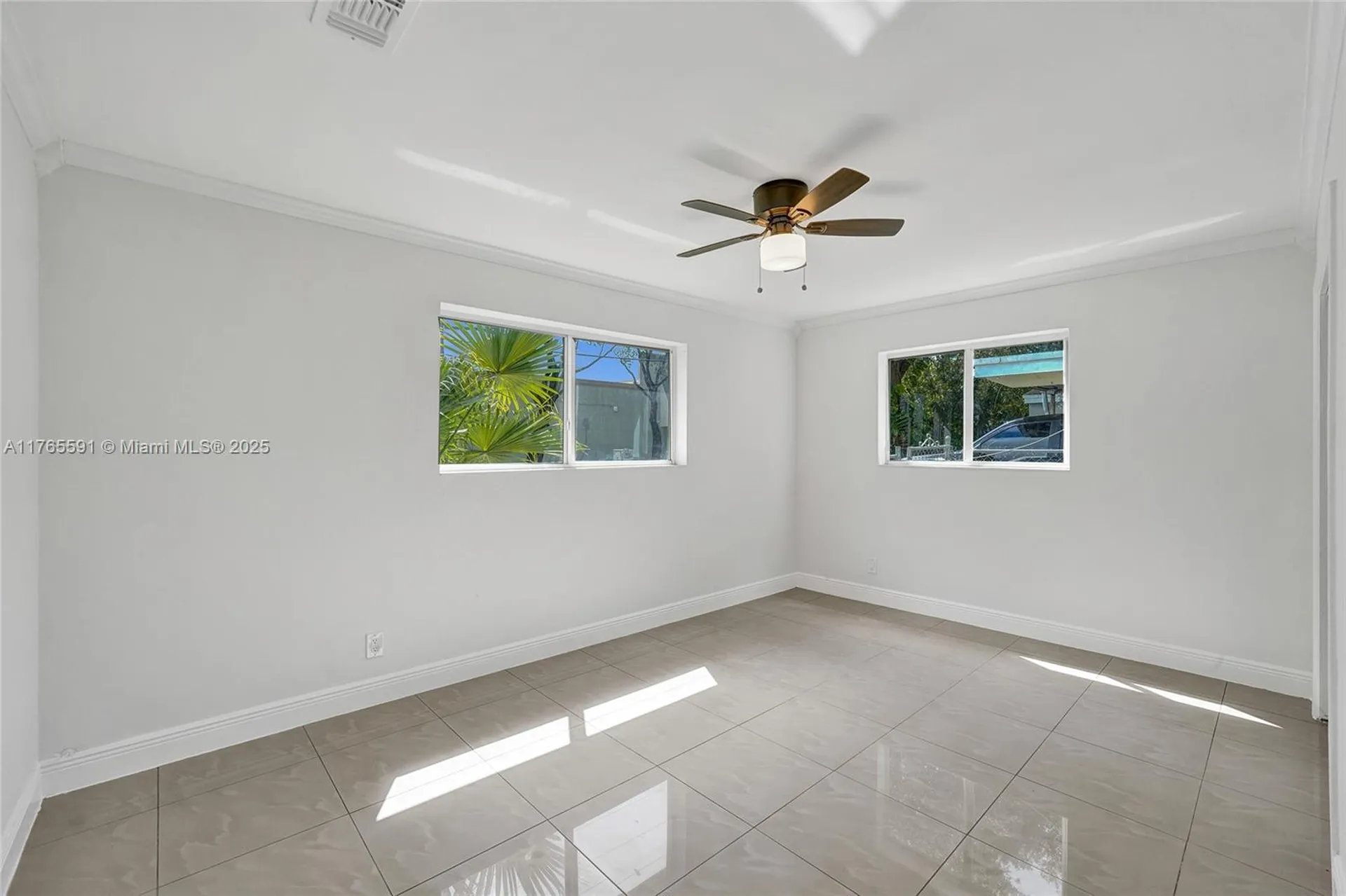 924 N 30th Road Hollywood FL 33021