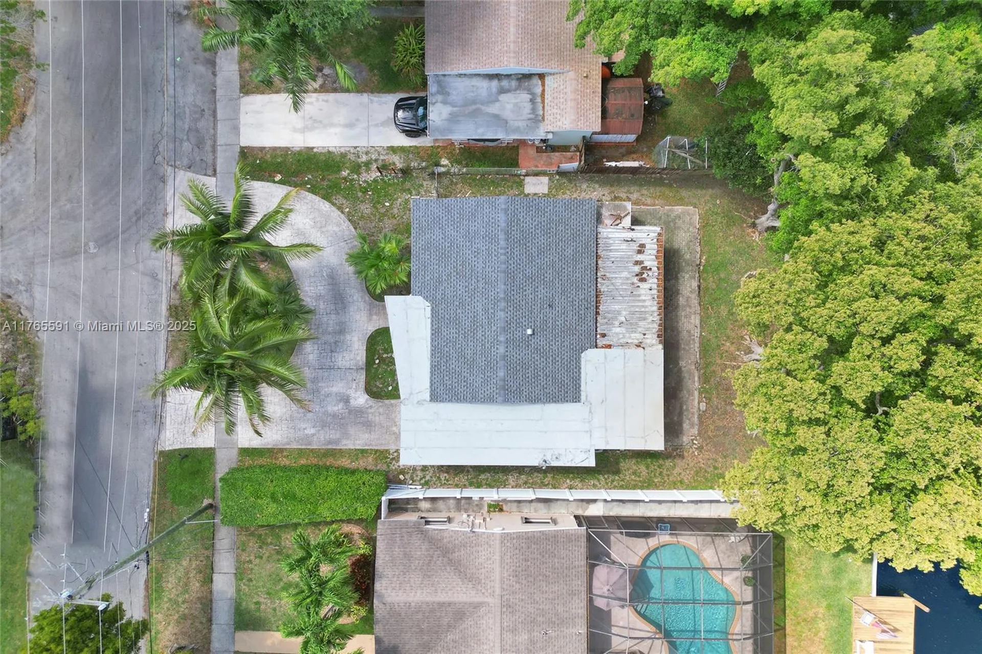 924 N 30th Road Hollywood FL 33021