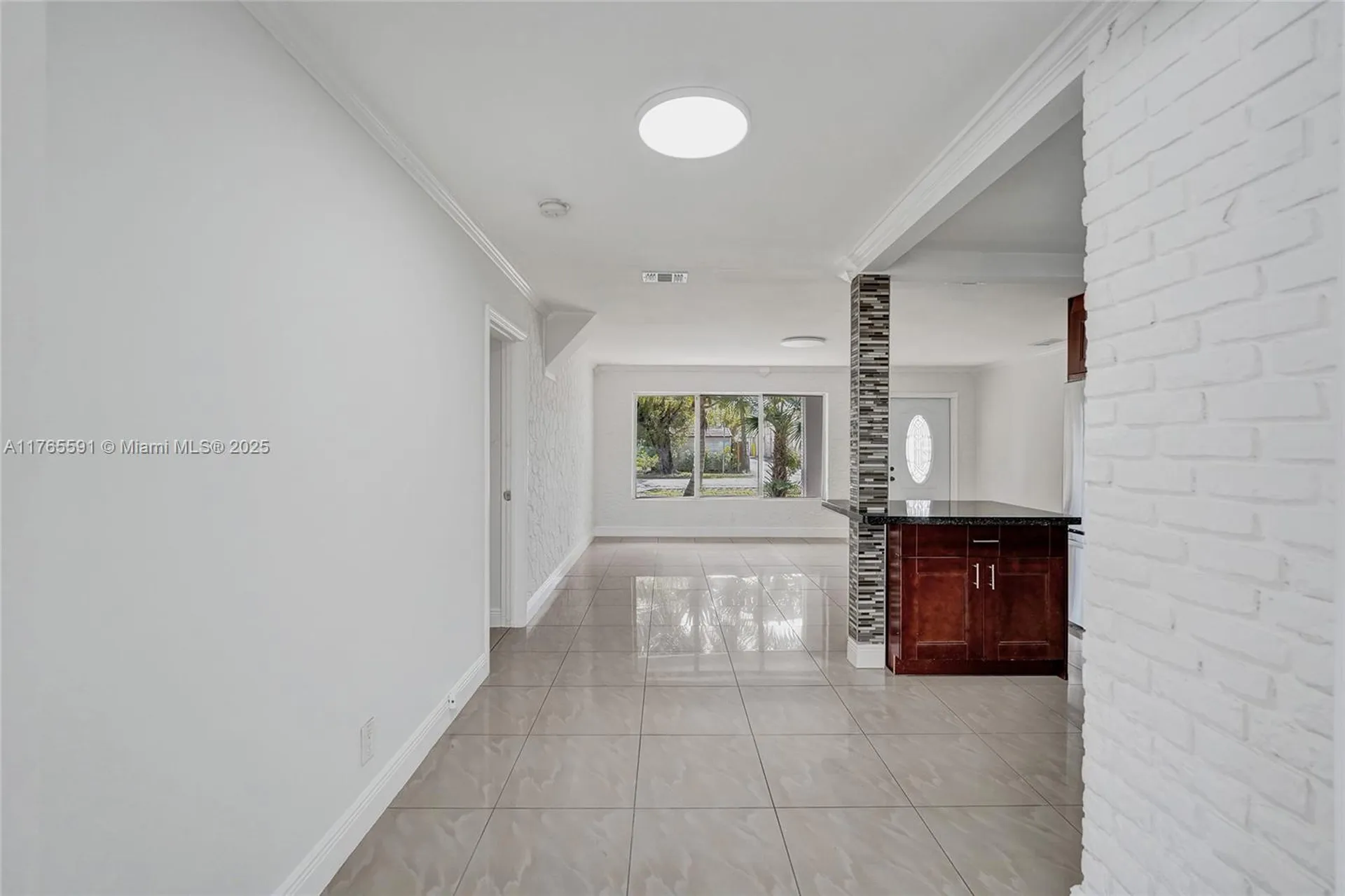 924 N 30th Road Hollywood FL 33021