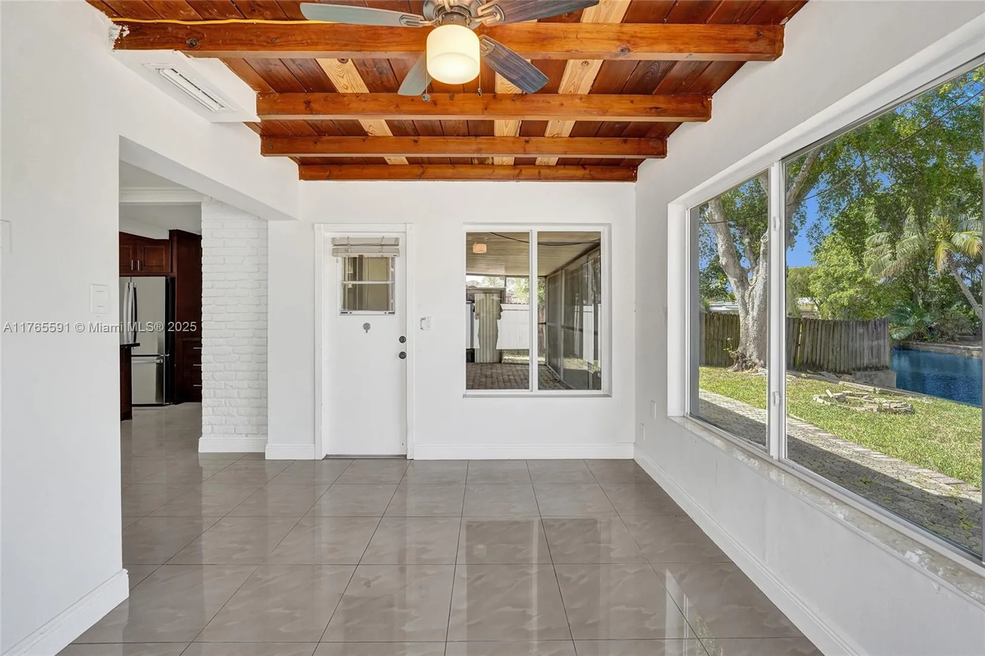 924 N 30th Road Hollywood FL 33021