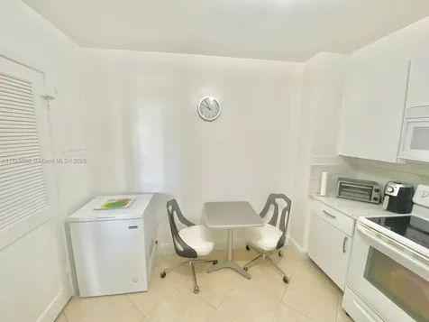 9801 Collins Avenue Bal Harbour FL 33154