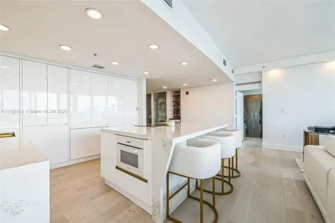 6580 Indian Creek Drive Miami Beach FL 33141