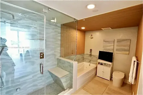 6580 Indian Creek Drive Miami Beach FL 33141