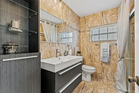 7497 NW 49th Street Lauderhill FL 33319