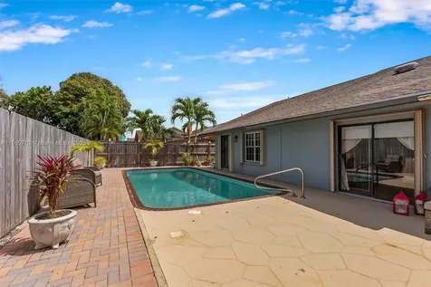 7497 NW 49th Street Lauderhill FL 33319