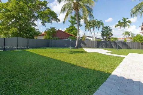 10741 SW 29th Street Miami FL 33165
