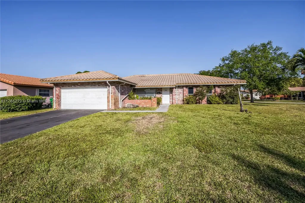 3740 NW 113th Avenue Coral Springs FL 33065