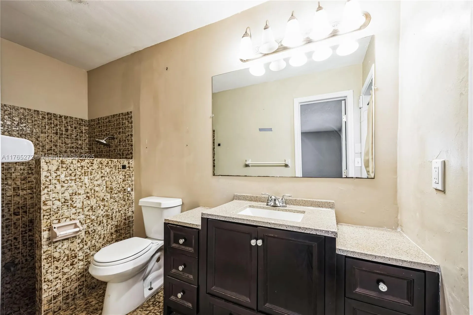 3740 NW 113th Avenue Coral Springs FL 33065