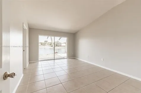 8961 SW 214th Street Cutler Bay FL 33189