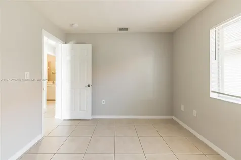 8961 SW 214th Street Cutler Bay FL 33189