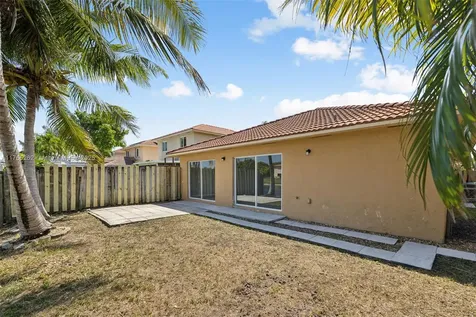 8961 SW 214th Street Cutler Bay FL 33189