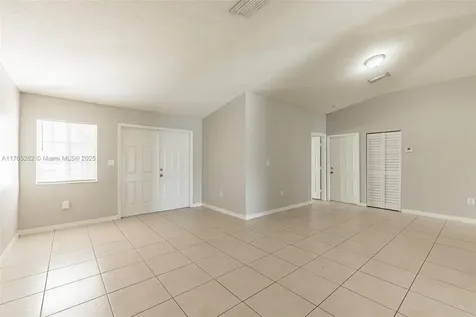 8961 SW 214th Street Cutler Bay FL 33189