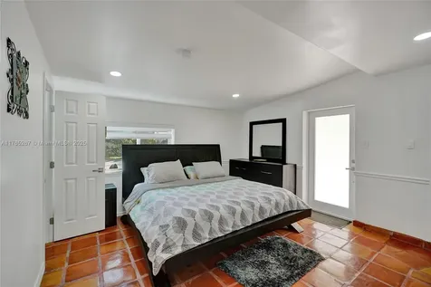 20220 NE 15th Avenue Miami FL 33179