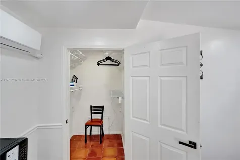 20220 NE 15th Avenue Miami FL 33179