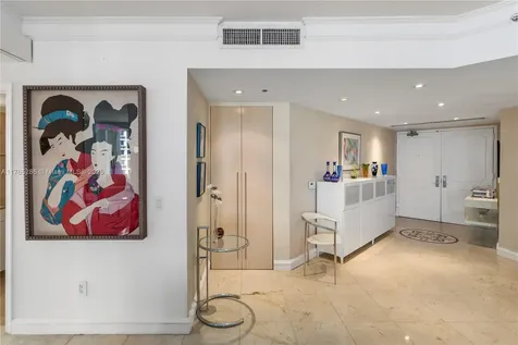 4775 Collins Avenue Miami Beach FL 33140