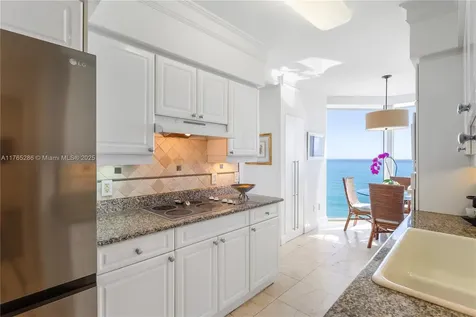 4775 Collins Avenue Miami Beach FL 33140