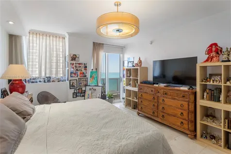 4775 Collins Avenue Miami Beach FL 33140