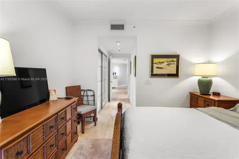 4775 Collins Avenue Miami Beach FL 33140