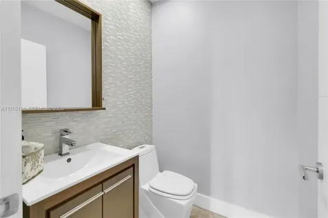 3015 NE 208th Street Aventura FL 33180