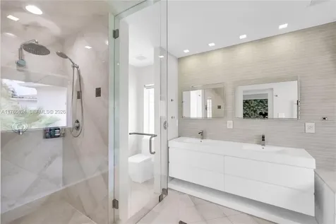 3015 NE 208th Street Aventura FL 33180