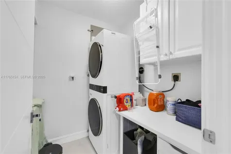 3015 NE 208th Street Aventura FL 33180