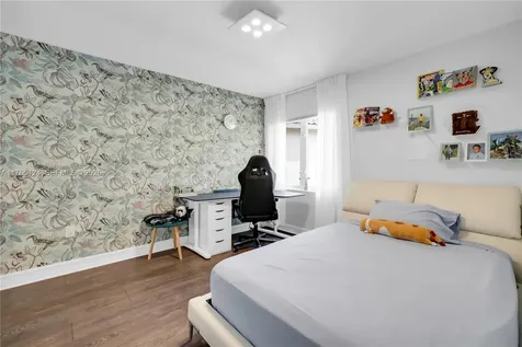 3015 NE 208th Street Aventura FL 33180