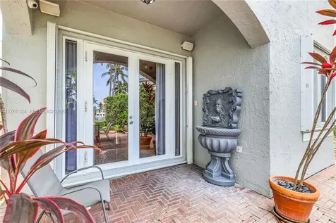 3015 NE 208th Street Aventura FL 33180
