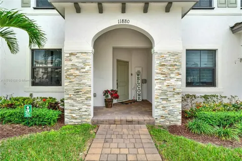 11880 SW 245th Terrace Homestead FL 33032