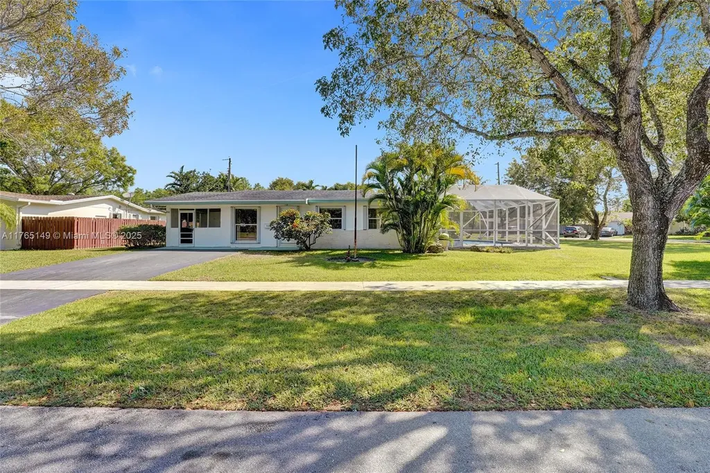 5130 SW 92nd Terrace Cooper City FL 33328