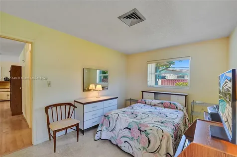 5130 SW 92nd Terrace Cooper City FL 33328