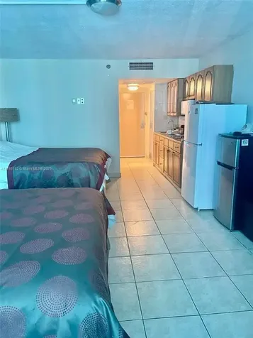 19201 Collins Avenue Sunny Isles Beach FL 33160