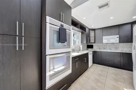 13912 SW 103rd Terrace Miami FL 33186