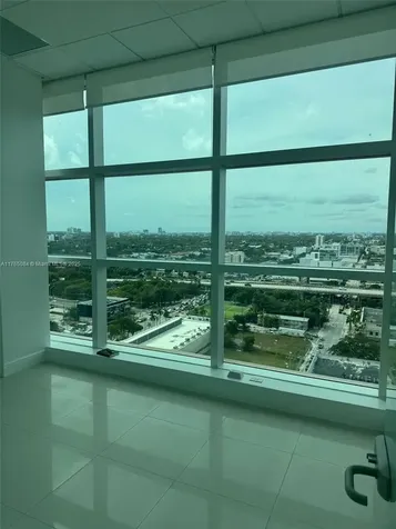 175 SW 7th Street Miami FL 33130
