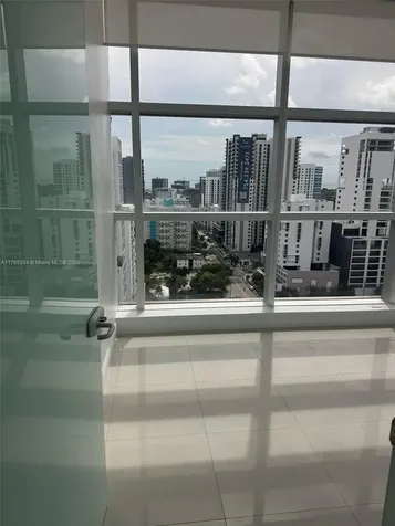 175 SW 7th Street Miami FL 33130